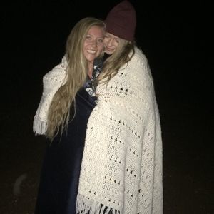 Meet your Posher, Julia